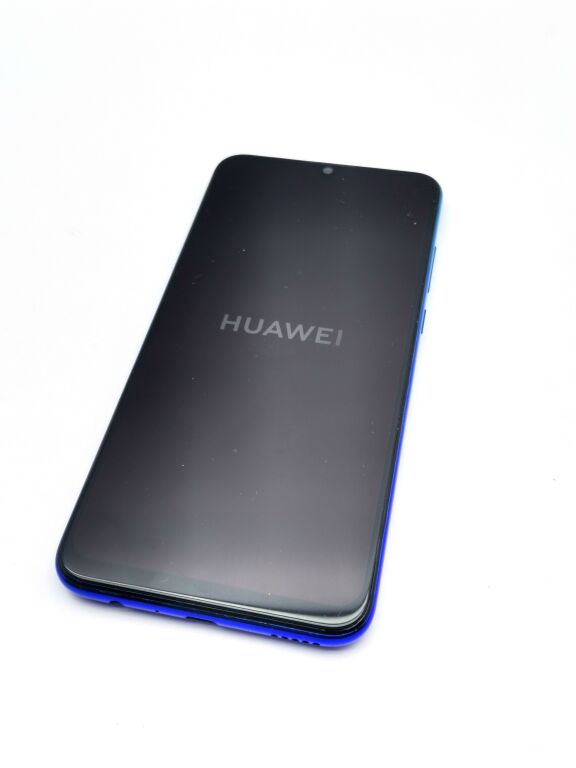 HUAWEI P SMART 2019 POT-LX1 / USZKODZONY ***