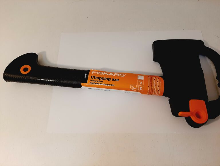 SIEKIERA FISKARS A6