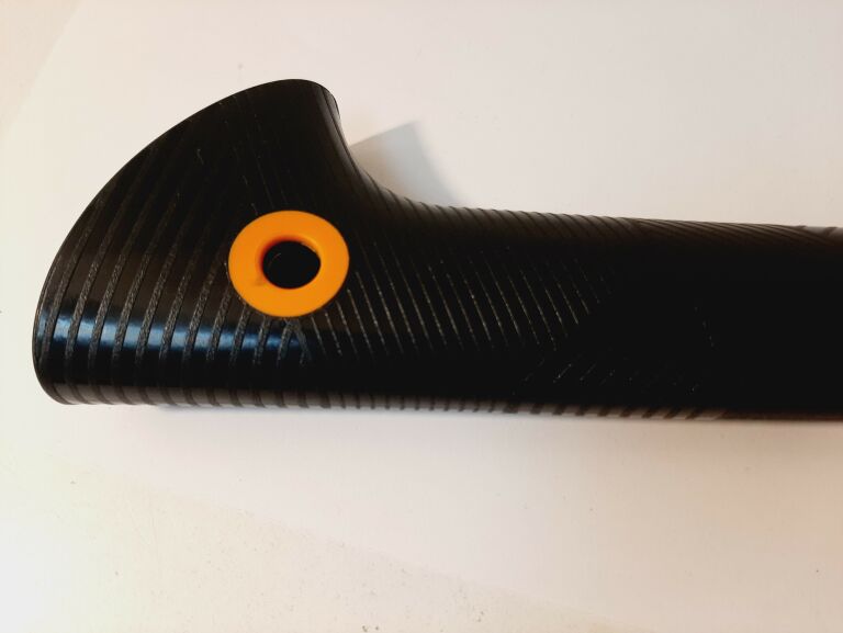 SIEKIERA FISKARS A6
