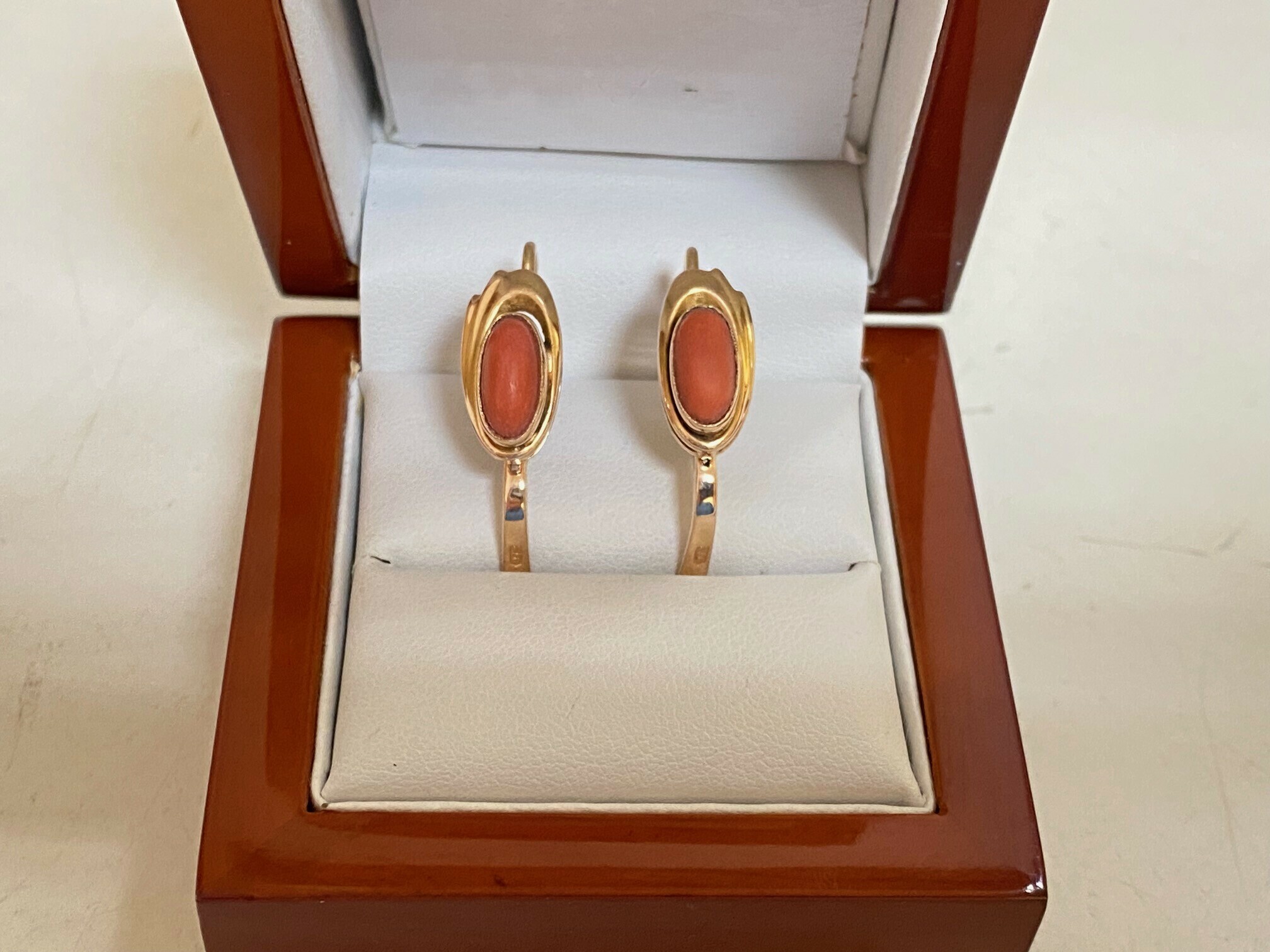 zlote-kolczyki-koral-585-513g-material-zloto-rozowe