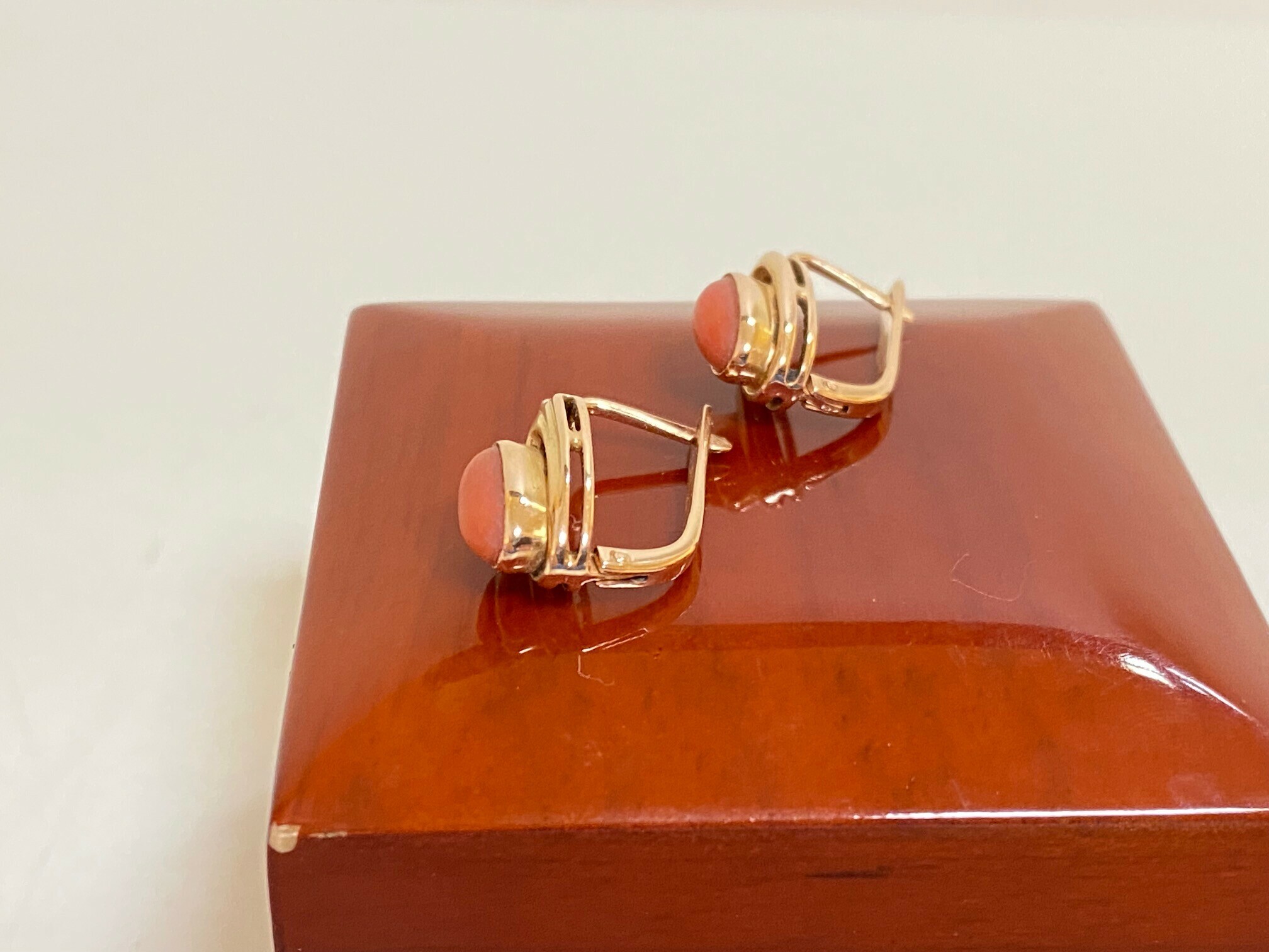 zlote-kolczyki-koral-585-513g-rodzaj-bigla-inny