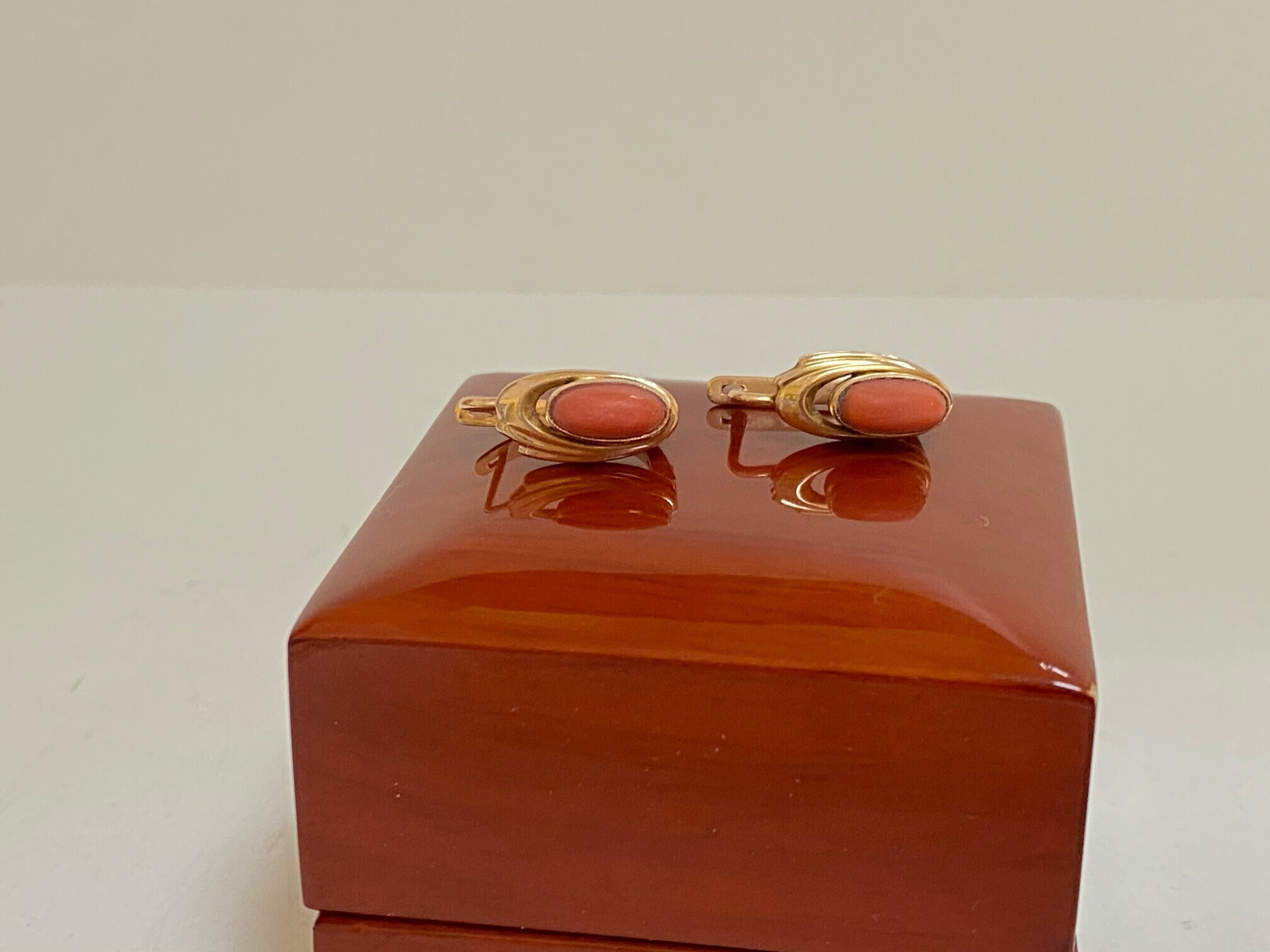 zlote-kolczyki-koral-585-513g-stan-uzywany