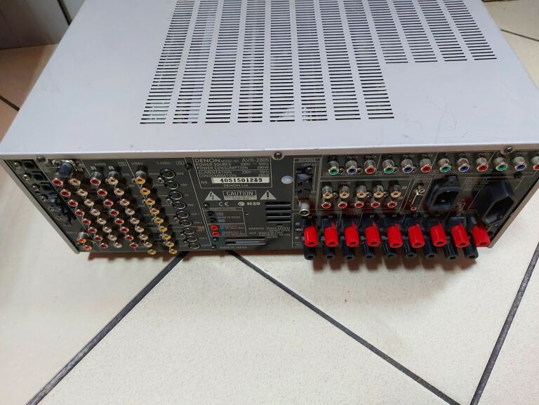 AMPLITUNER DENON AVR-2805