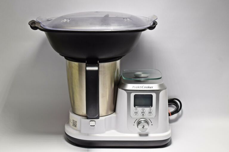 WIELOFUNKCYJNY ROBOT KUCHENNY SALUTE PRAKTICOOKER