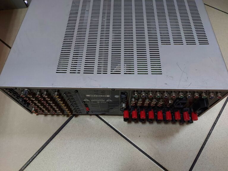 AMPLITUNER DENON AVR-2805