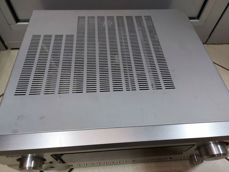 AMPLITUNER DENON AVR-2805