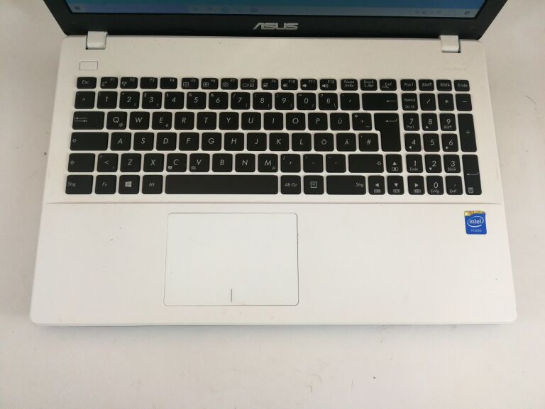 LAPTOP ASUS R512M+ŁAD+TORBA