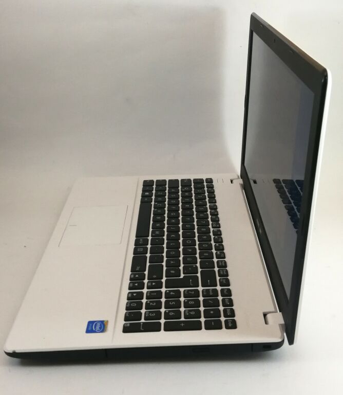 LAPTOP ASUS R512M+ŁAD+TORBA
