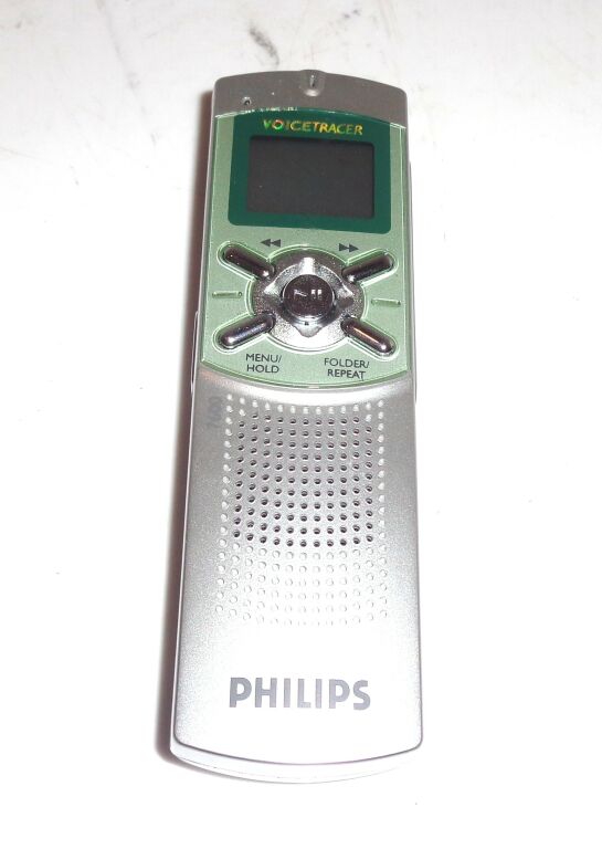 DYKTAFON CYFROWY PHILIPS 7600