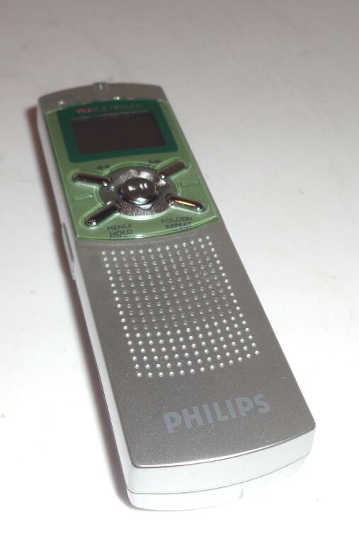 DYKTAFON CYFROWY PHILIPS 7600