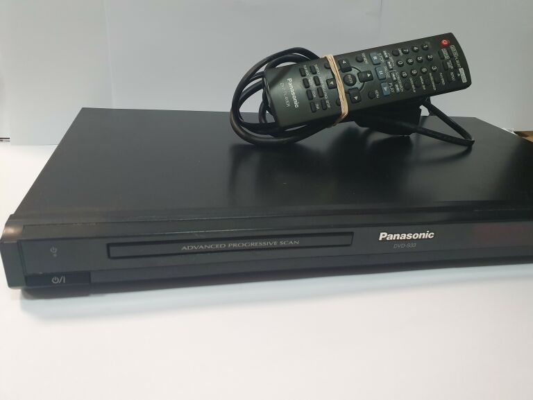 DVD PANASONIC DVD-S33+PILOT