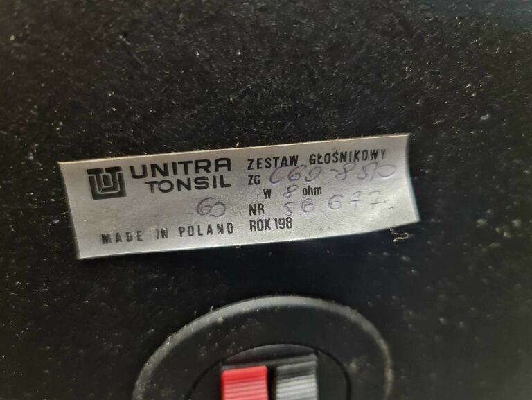 KOLUMNY GŁOŚNIKOWE UNITRA TONSIL ZGC60-8-570