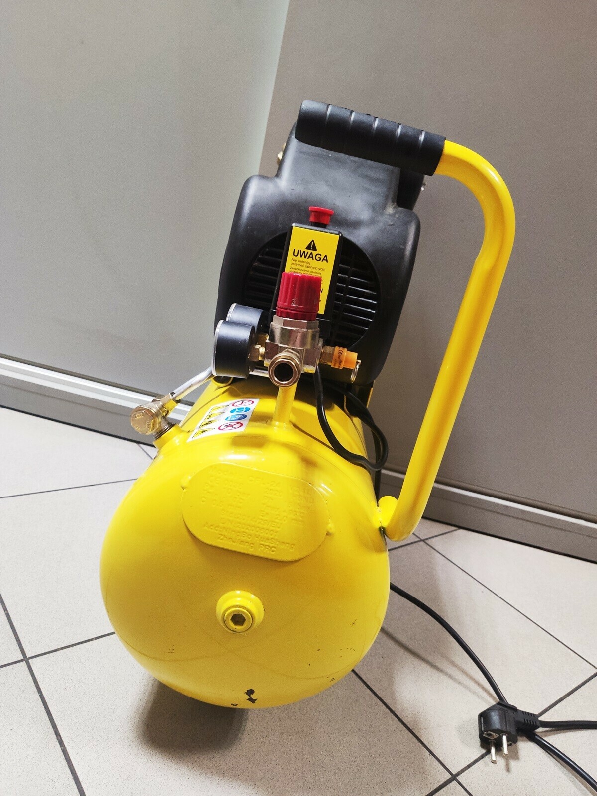 sprezarka-kompresor-kaltmann-k-k24-cisnienie-maksymalne-8