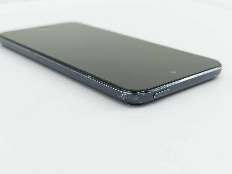 APPLE IPOD TOUCH MODEL A1421 5 GEN. 32GB