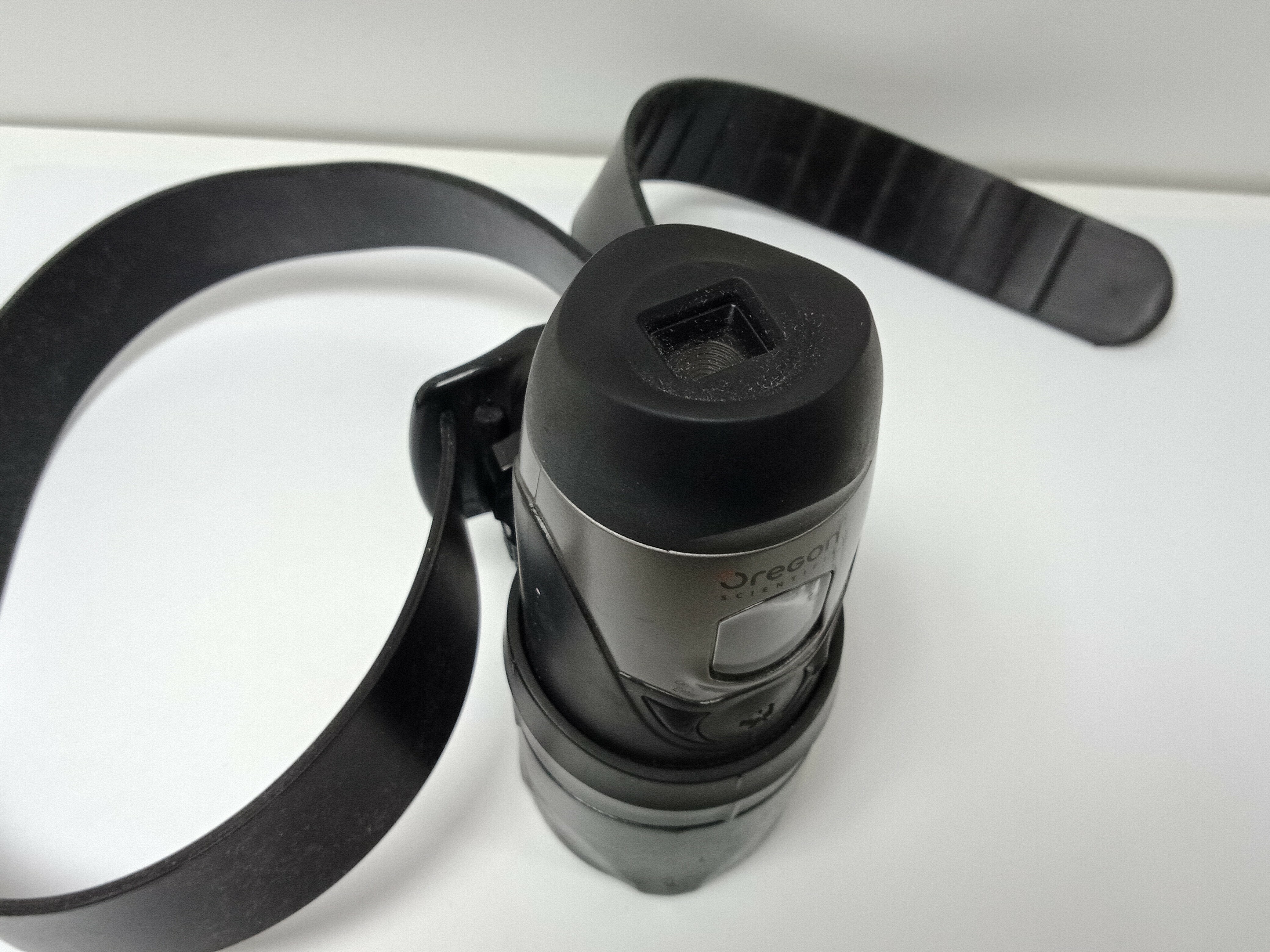 kamera-czolowa-sportowa-oregon-scientific-cechy-dodatkowe-brak