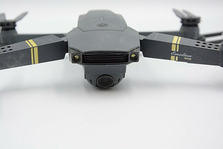 dron-rekreacyjny-eachine-e58-model-e58