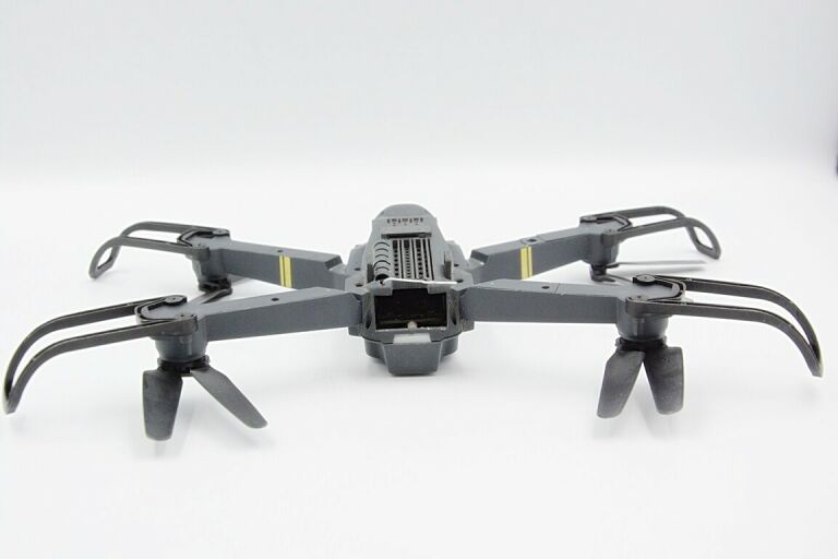 dron-rekreacyjny-eachine-e58-marka-inny