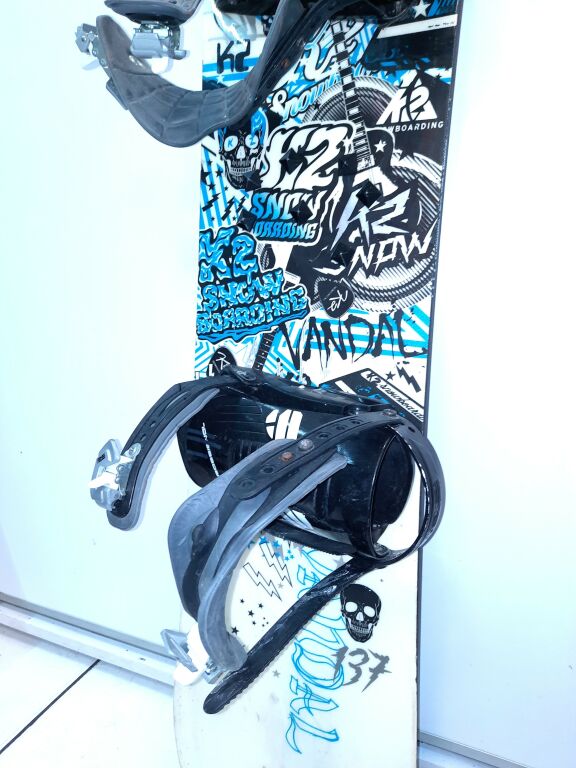 DESKA SNOWBORDOWA K2 VANDAL 137 40-44