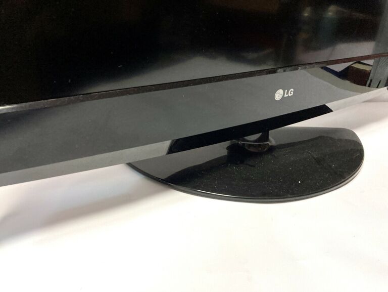 TELEWIZOR LED LG 32LF2510 32 "