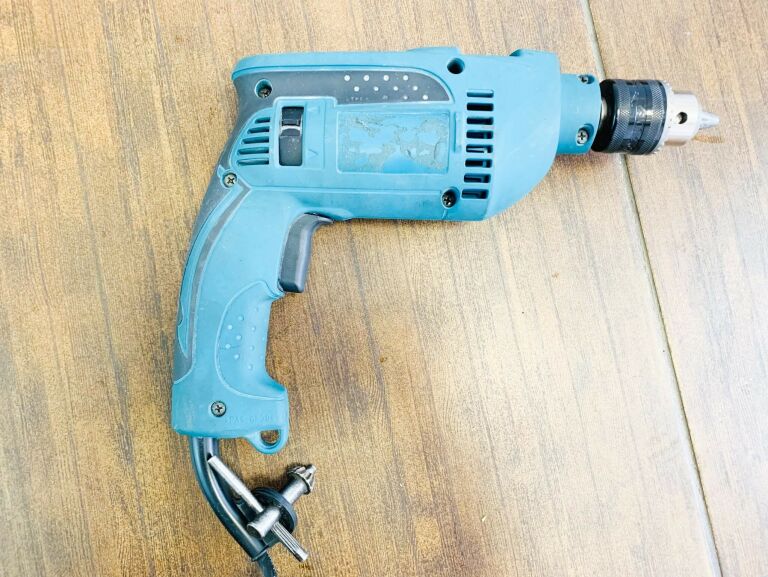 MAKITA PA6-GF30 WIERTARKA