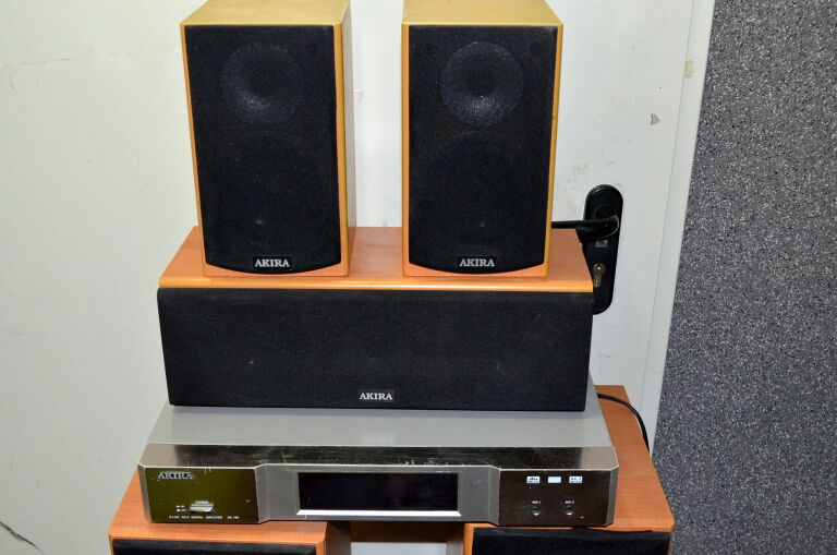 amplituner-akira-bk-166-kolumny-51-mega-opcja-stan-uzywany