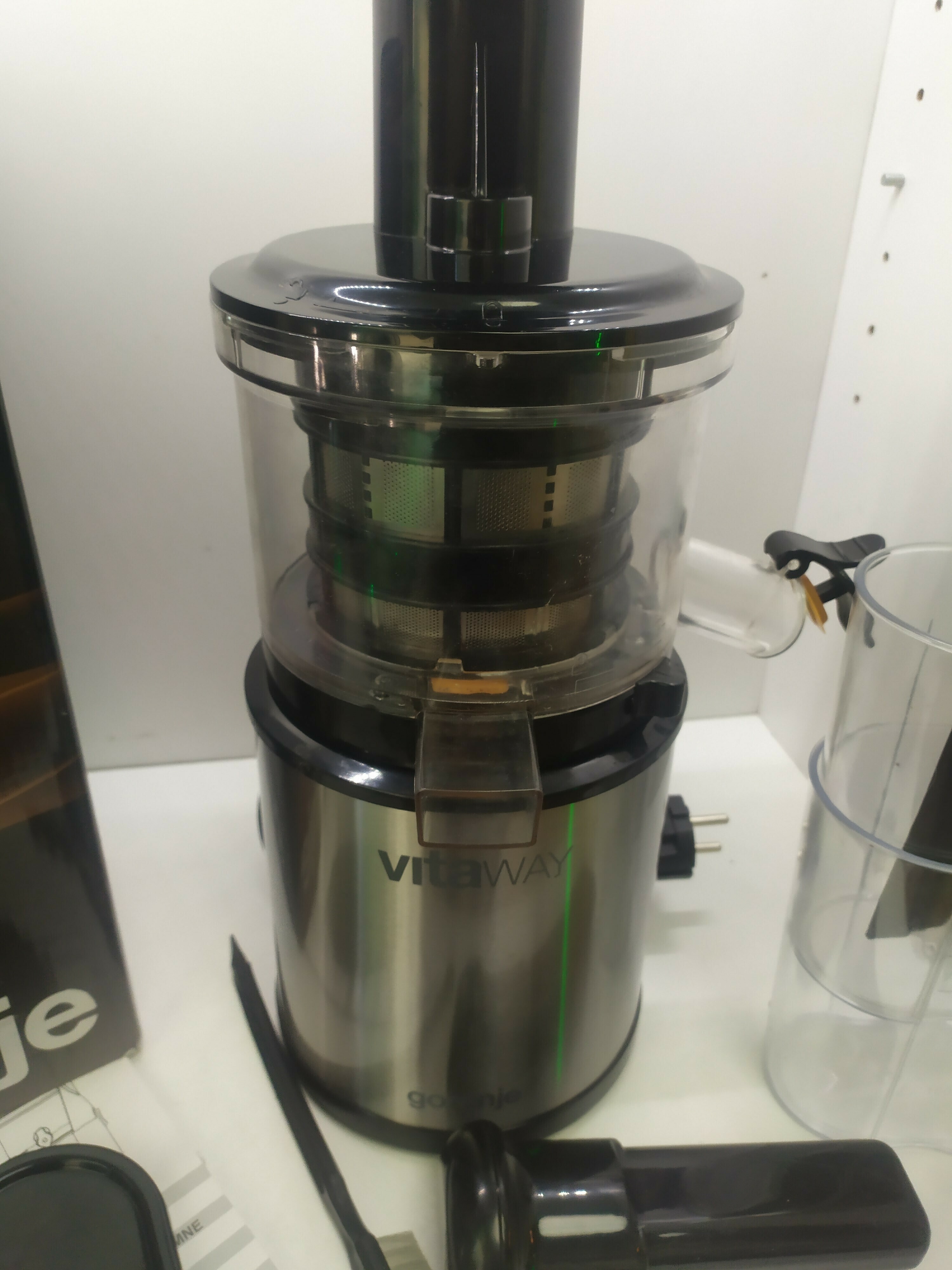 wyciskarka-wolnoobrotowa-gorenje-jc4800vwy-stan-uzywany