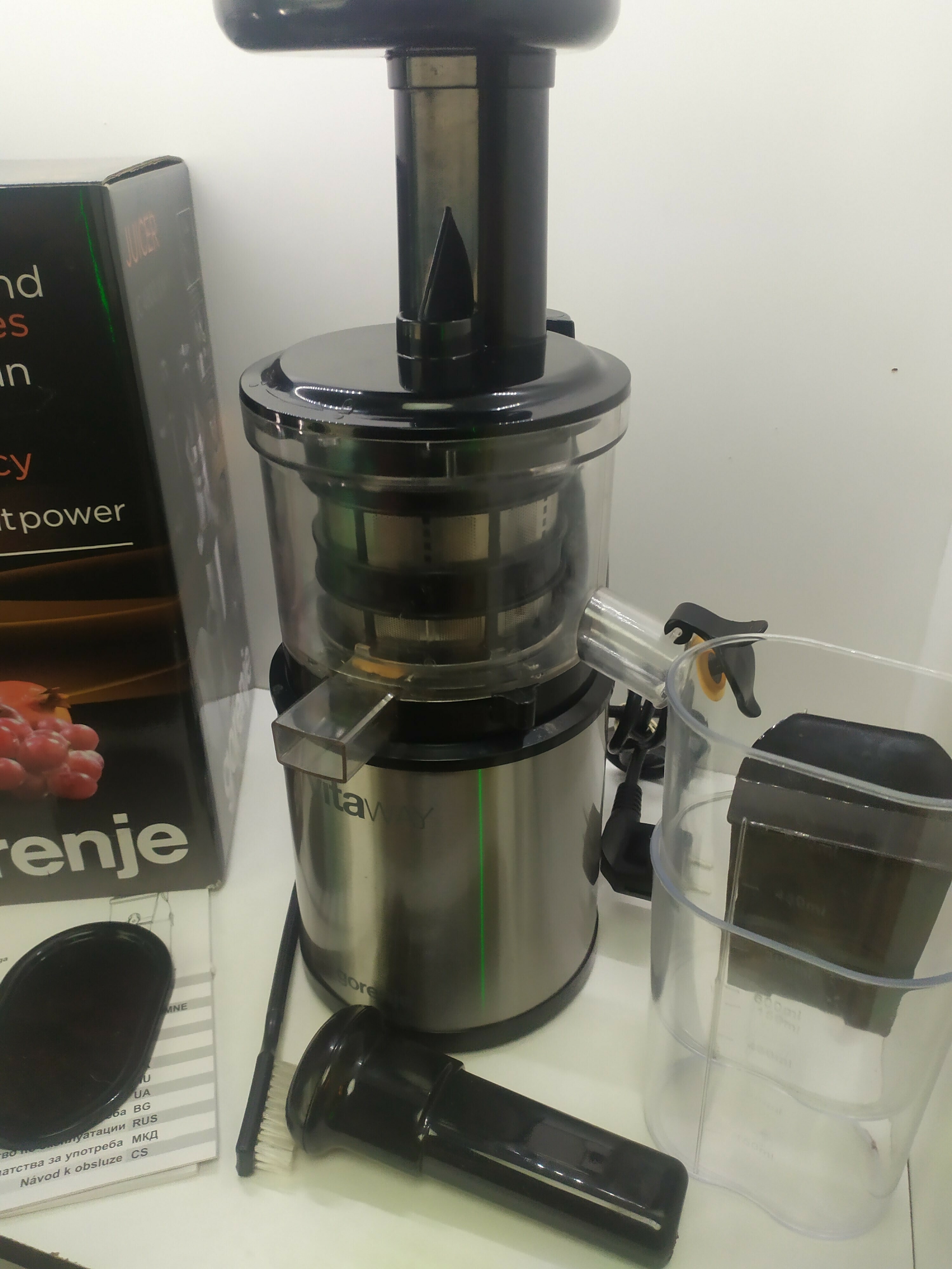 wyciskarka-wolnoobrotowa-gorenje-jc4800vwy-marka-gorenje