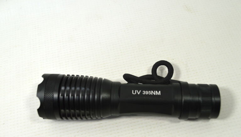 latarka-uv-ahome-marka-inna-marka