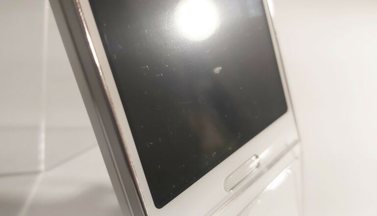 TELEFON LG E460 OPTIMUS