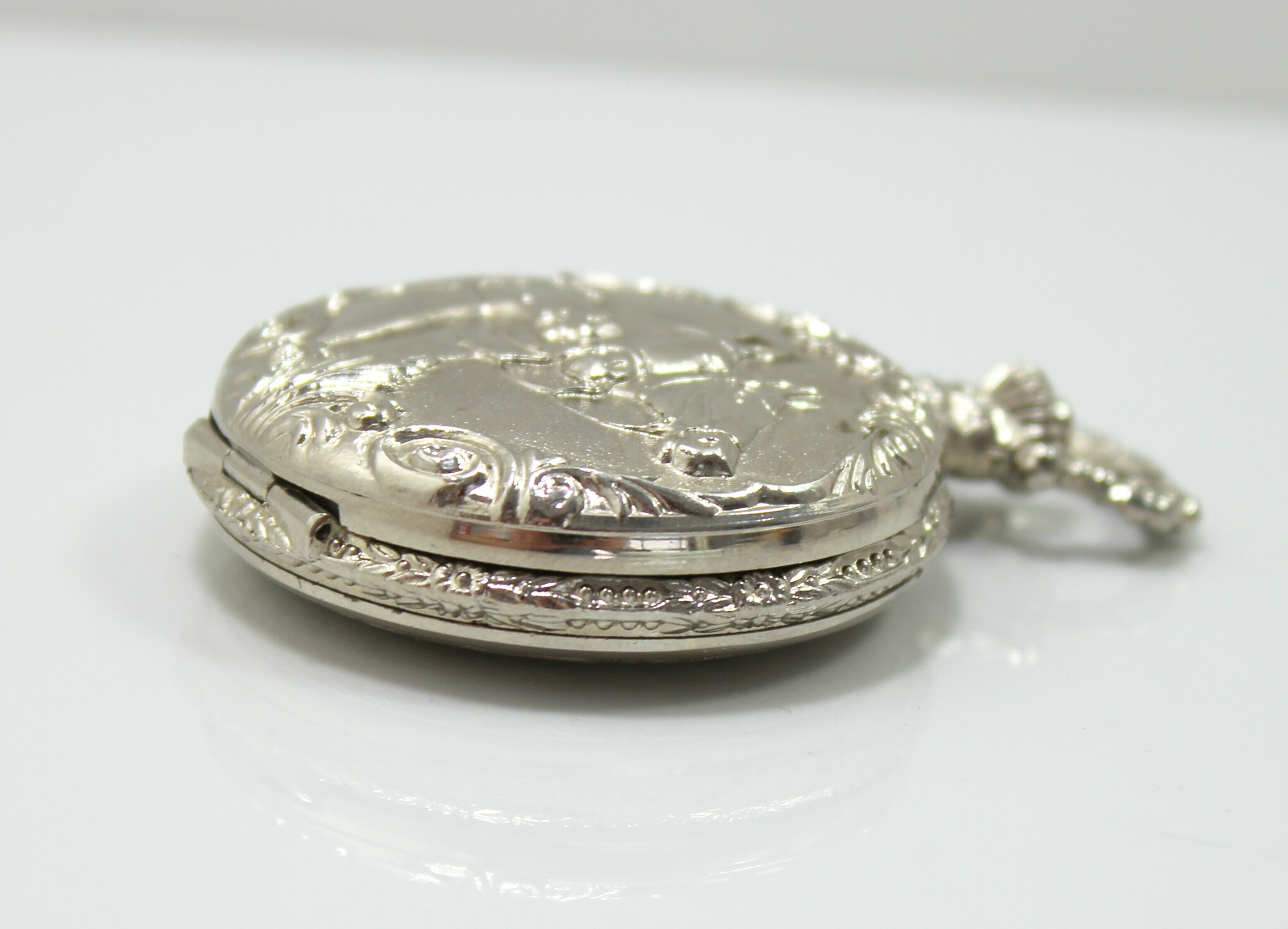 zegarek-kieszonkowy-rodzaj-analogowe