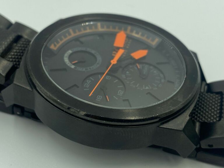 zegarek-meski-hugo-boss-orange-rodzaj-analogowe