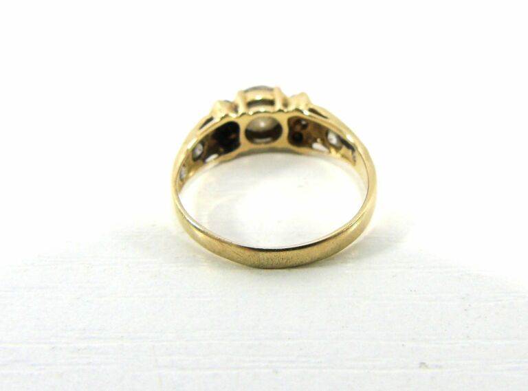 tajemniczy-zloty-pierscionek-pr585-rozmiar13-stan-nie-wymaga-renowacji