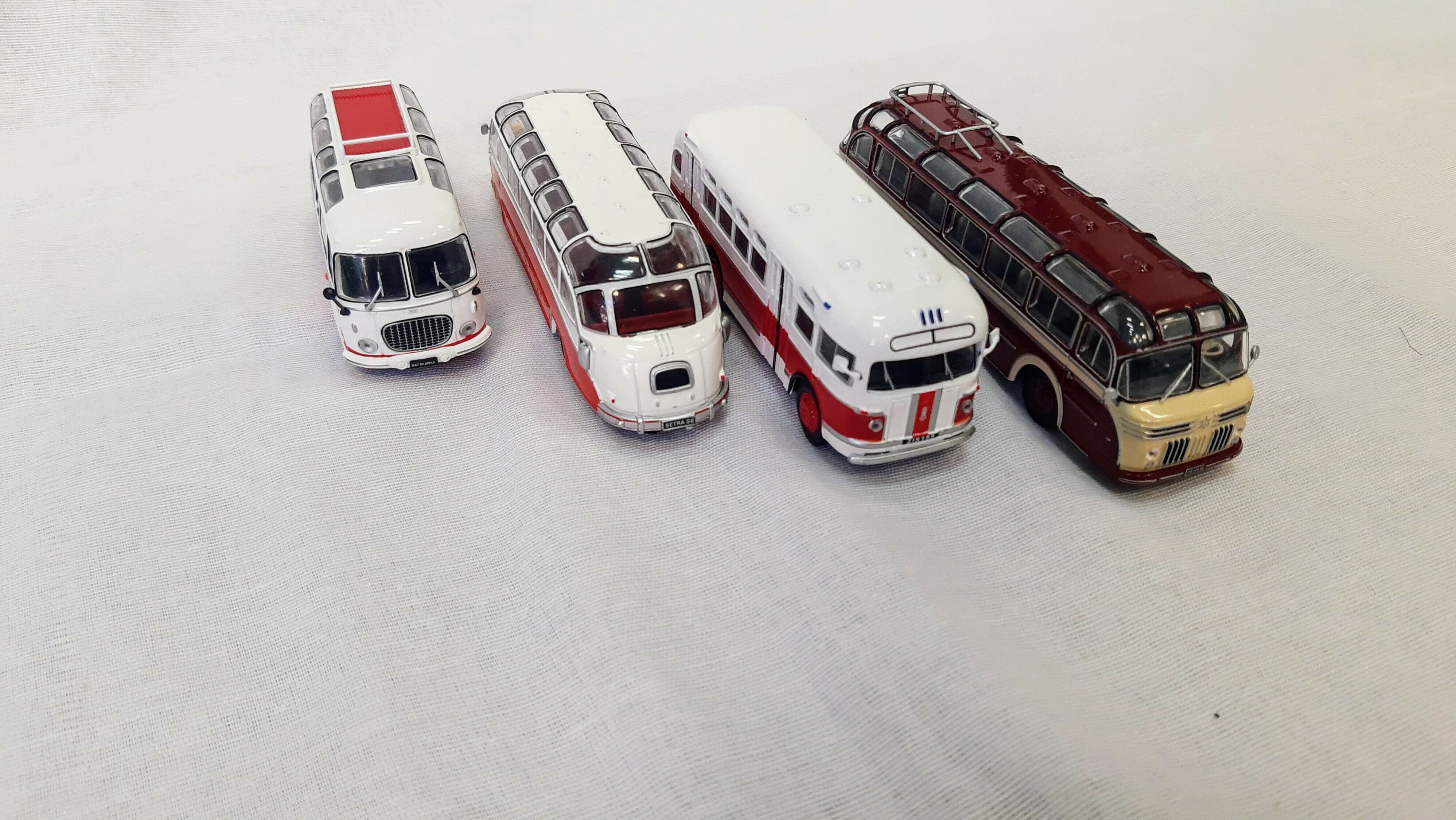 kolekcjnerskie-kutowe-autobusy-prl-u-stan-uzywany