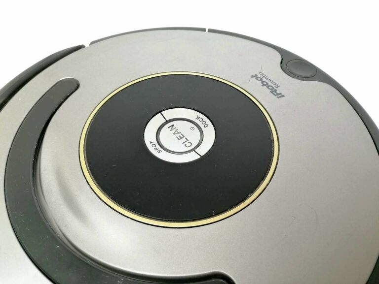 INTELIGENTNY ODKURZACZ IROBOT ROOMBA 616