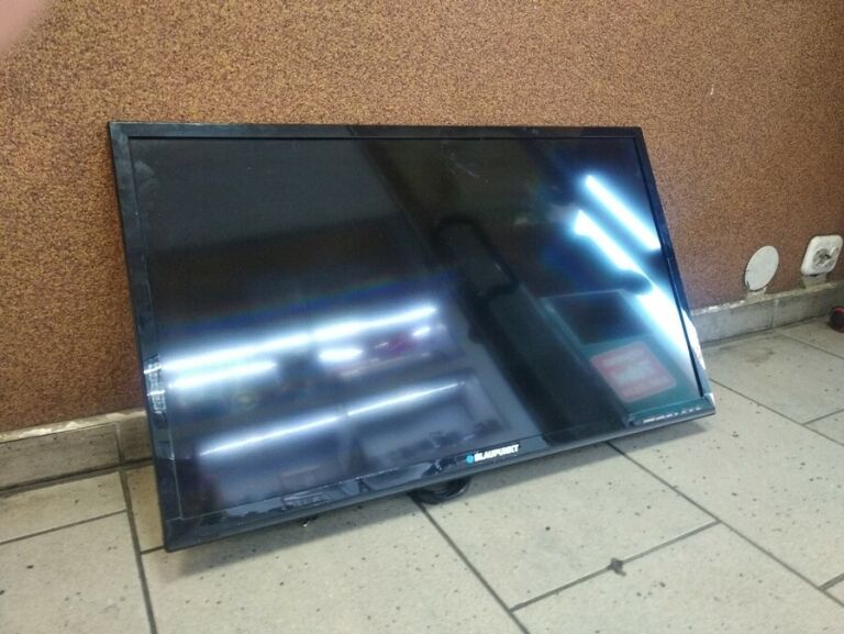 TELEWIZOR BLAUPUNKT LED TV 720P- BRAK PODSTAWKI