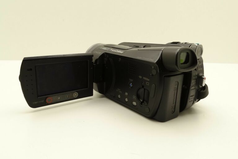 KAMERA SONY HDR SR7
