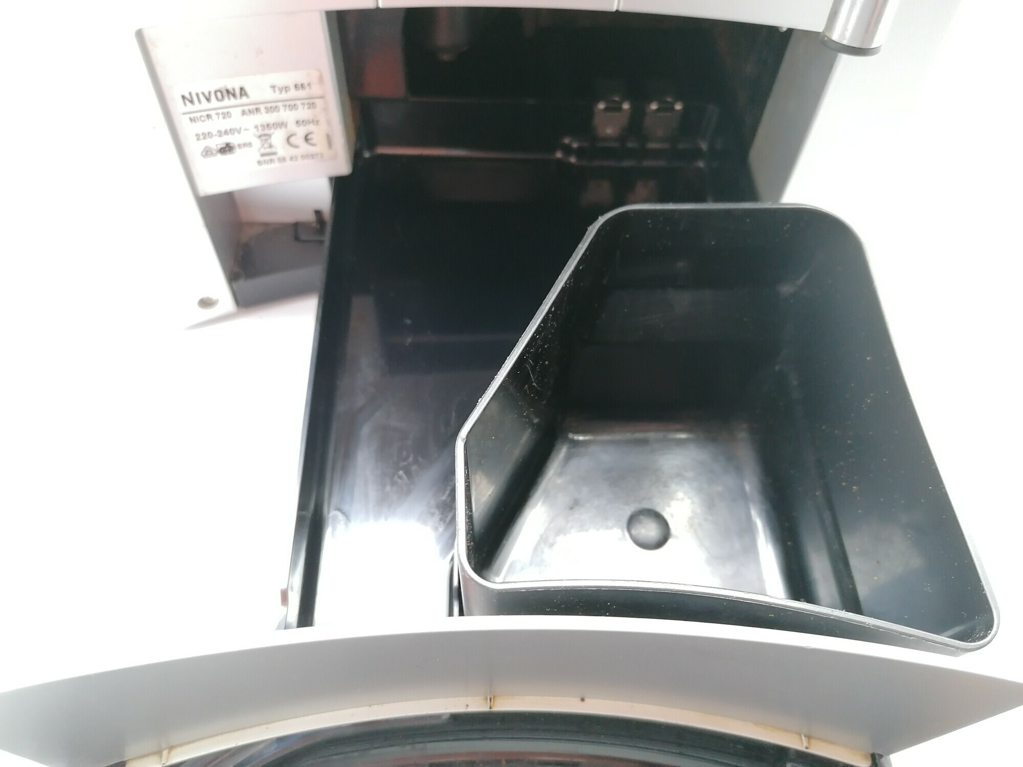 ekspres-do-kawy-nivona-typ-661-wbudowany-mlynek-tak