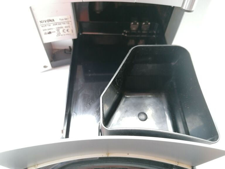 ekspres-do-kawy-nivona-typ-661-wbudowany-mlynek-tak