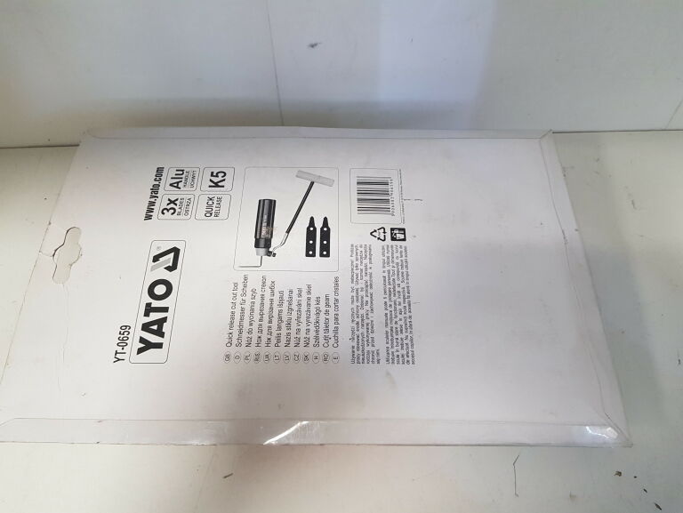 NÓŻ DO WYCINANIA SZYB YATO YT-0659