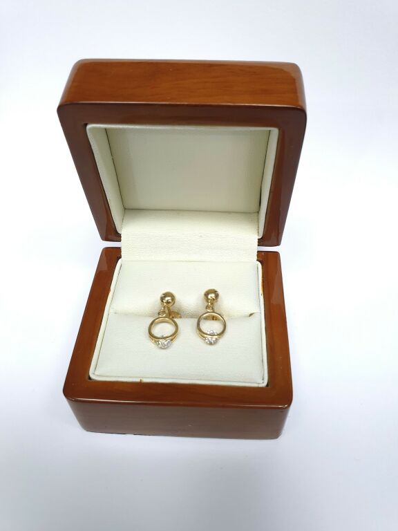 zlote-kolczyki-niepodleglosci-393-gryfice