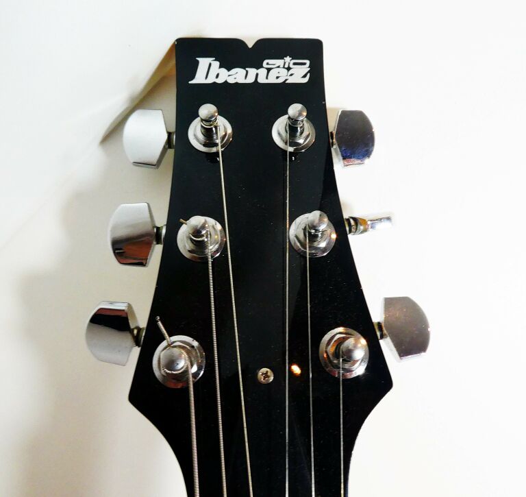 GITARA ELEKTRYCZNA IBANEZ