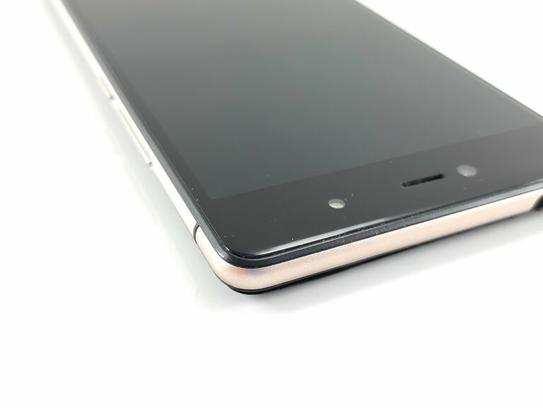 TELEFON WIKO FEVER 4G DUAL SIM USZKODZONY
