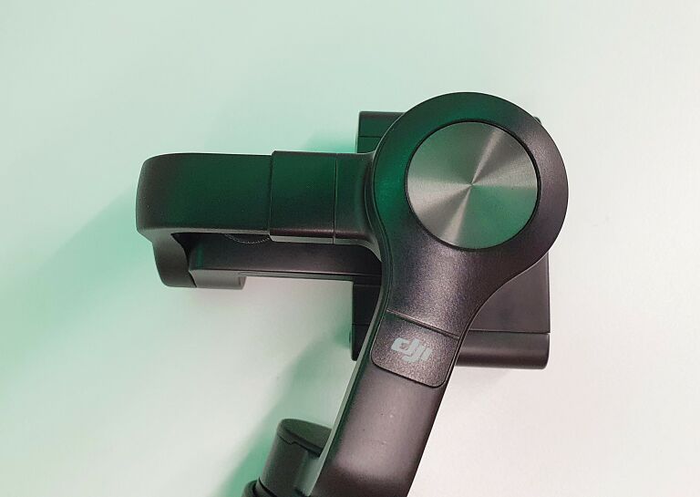 GIMBAL DJI OSMO MOBILE ZM01 KOMPLET