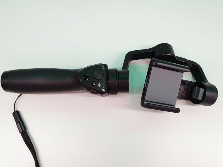 GIMBAL DJI OSMO MOBILE ZM01 KOMPLET