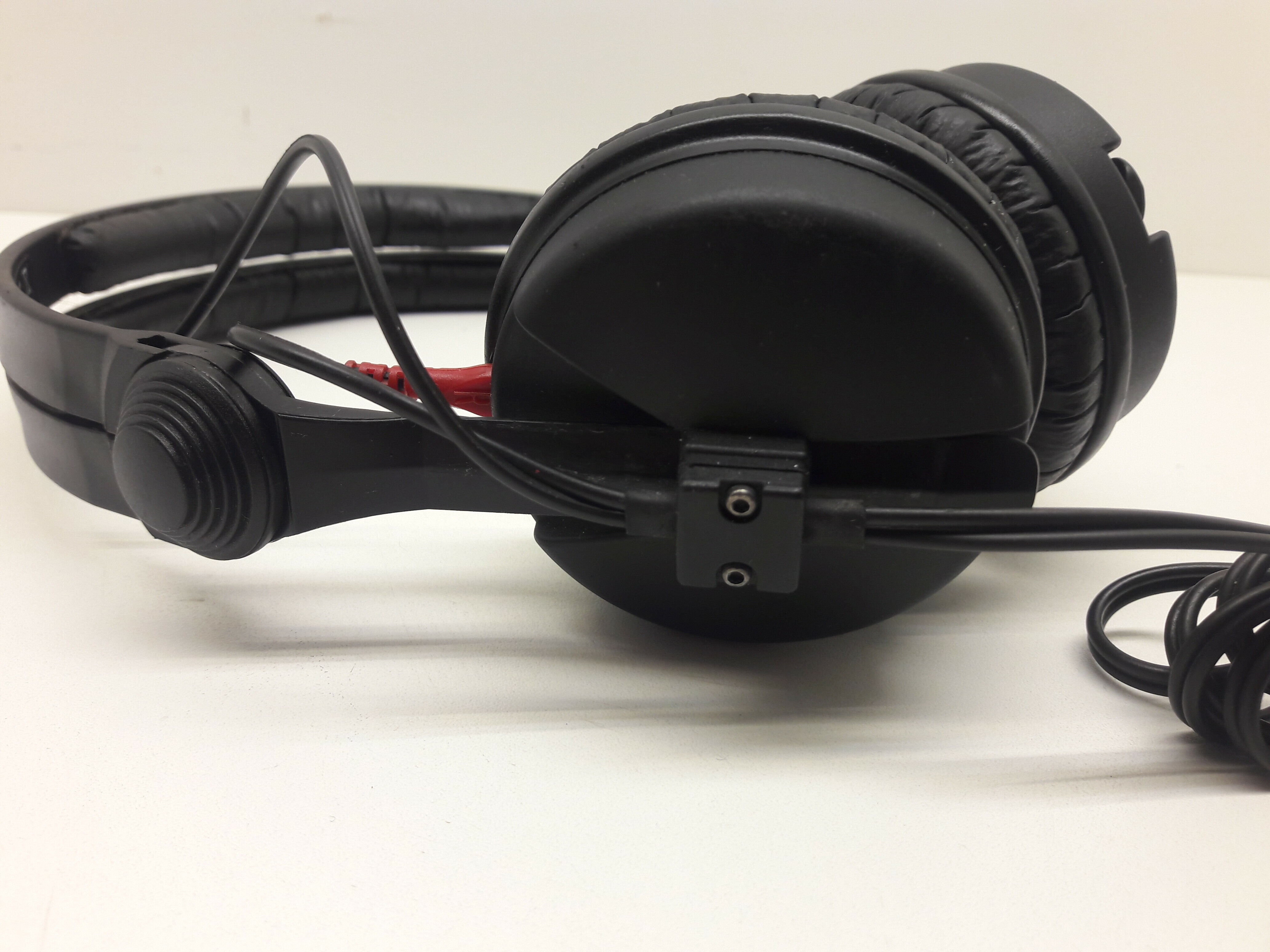 sluchawki-przewodowe-sennheiser-hd-25-ii-kod-producenta-0000