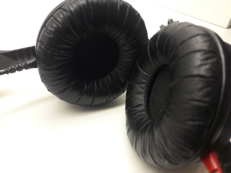 sluchawki-przewodowe-sennheiser-hd-25-ii-rodzaj-sluchawek-nauszne