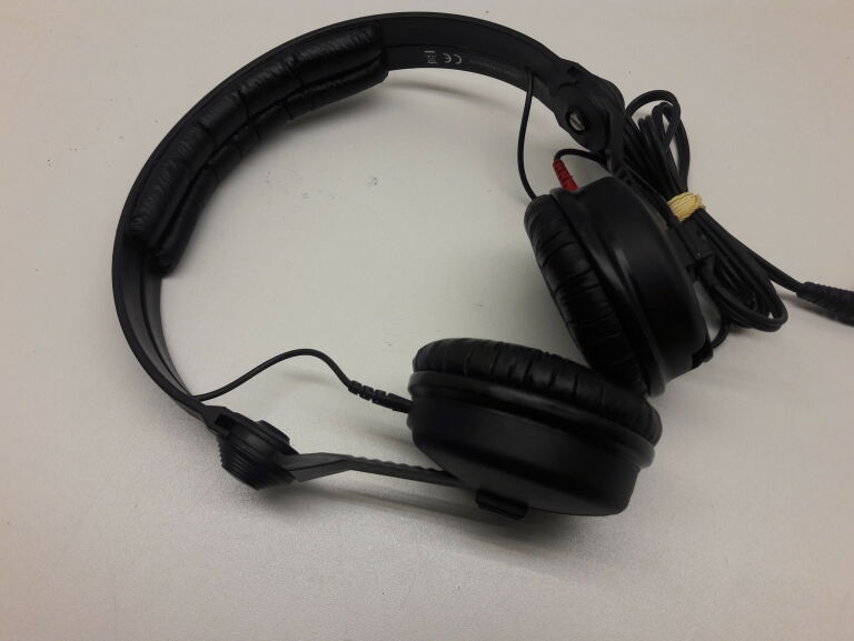 SŁUCHAWKI PRZEWODOWE SENNHEISER HD 25 II