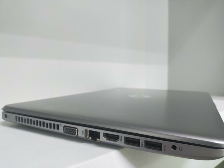 LAPTOP HP 255 G6 4GB/1TB HDD WIN10