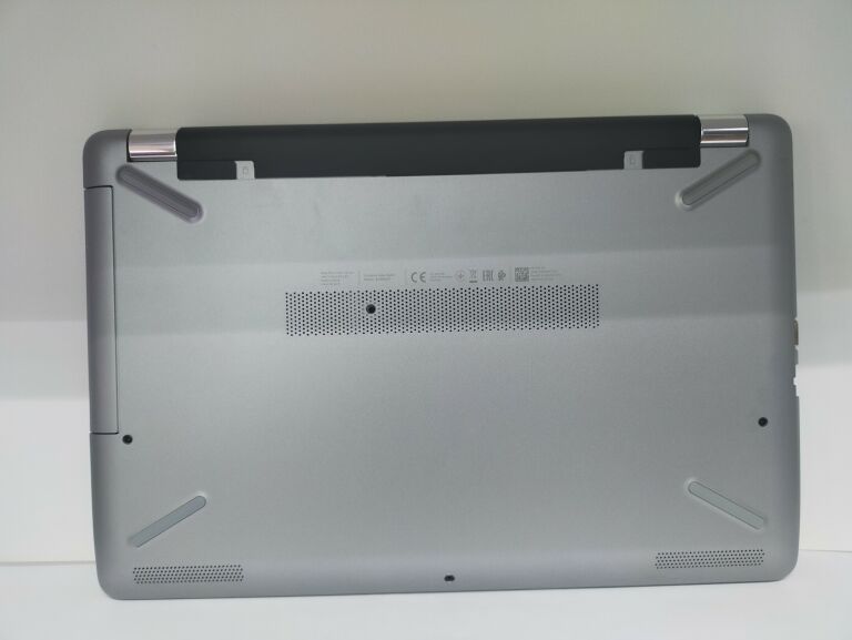 LAPTOP HP 255 G6 4GB/1TB HDD WIN10