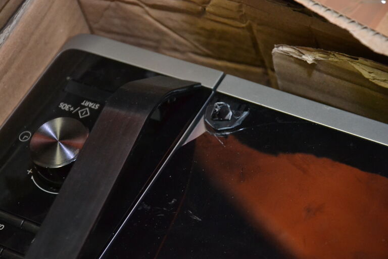 kuchenka-mikrofalowa-samsung-mg23k3515as-stan-uzywany